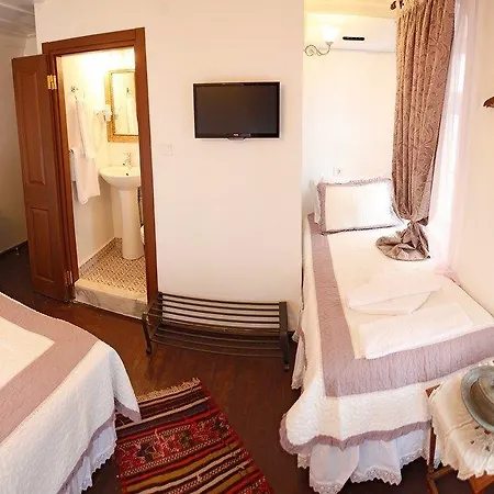 Hotel Marjolaine Ayvalı